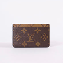 Load image into Gallery viewer, LOUIS VUITTON Monogram Reverse Cardholder
