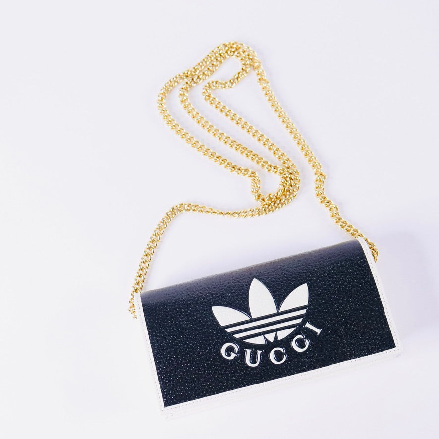 GUCCI x ADIDAS Wallet on Chain