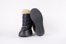 Load image into Gallery viewer, GUCCI Quebec Calfskin Wool Chevron Quilted Horsebit Snow Boots
