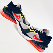 Load image into Gallery viewer, NIKE LEBRON 18 SYLVESTER VS TWEETY
